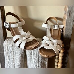 Like new size 9 white B.O.C. Jaquet T-Strap Wedge Sandals.